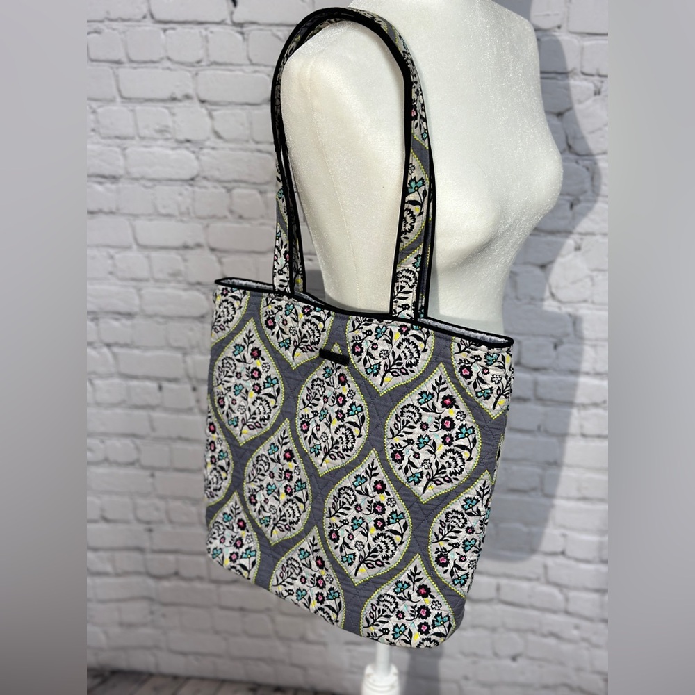 Vera Bradley Carson Cotton Shoulder Bag Handbag Tote - Picture 4 of 12